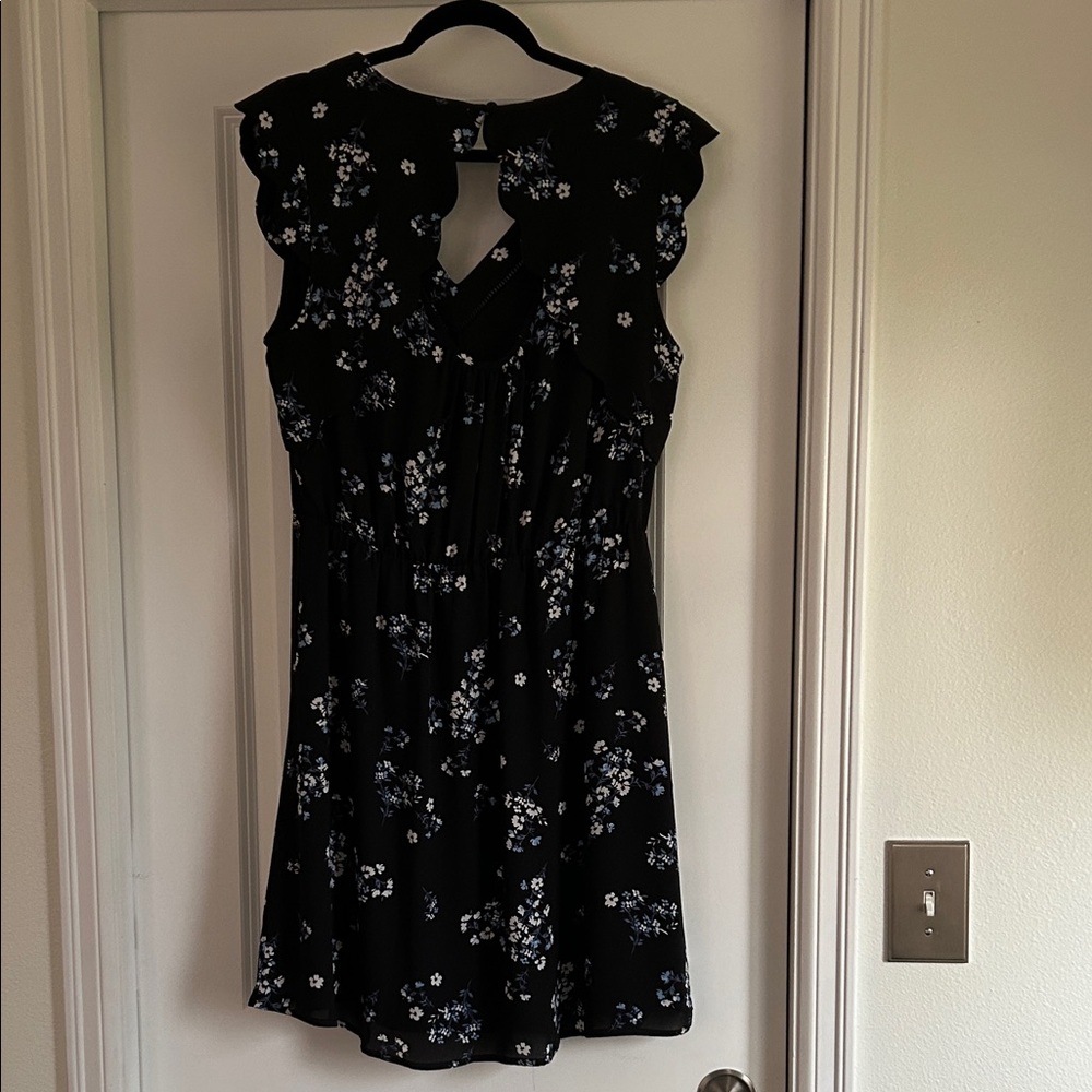 41 Hawthorn Black Floral Mini Dress - Picture 8 of 8
